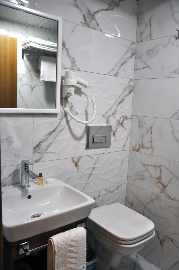 Saka Life Otel Erzurum Exteriör bild